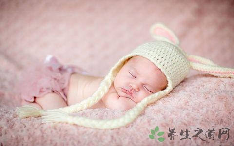 新生儿每日需要多少睡眠