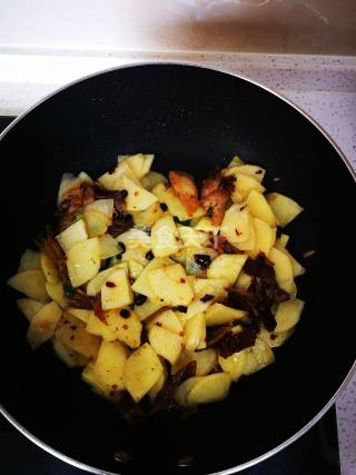 豉香土豆白菜的做法步骤：5