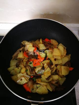 豉香土豆白菜的做法步骤：6