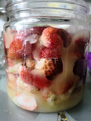 甜蜜小食～蜜渍草莓的做法步骤：3
