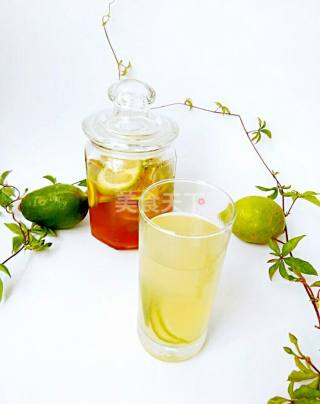 自制柠檬蜂蜜水的做法步骤：6